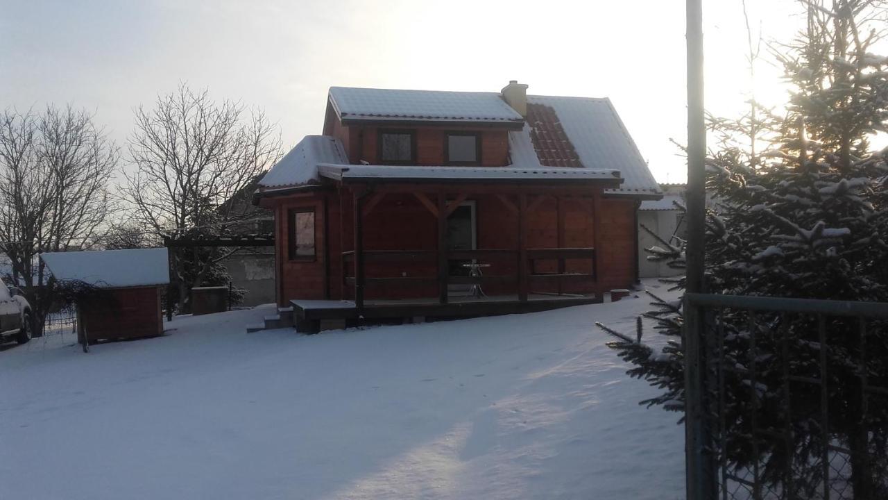 Domek Bialojany Buitenkant foto